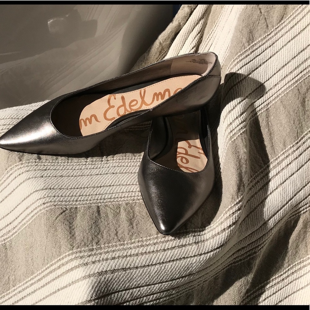 Sam Edelman pointed toe flats, gunmetal